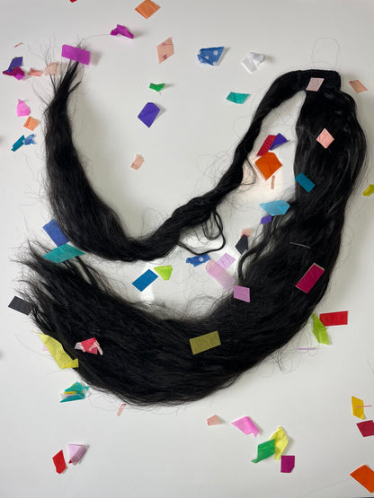 NATURAL BLACK WAVY PONYTAIL