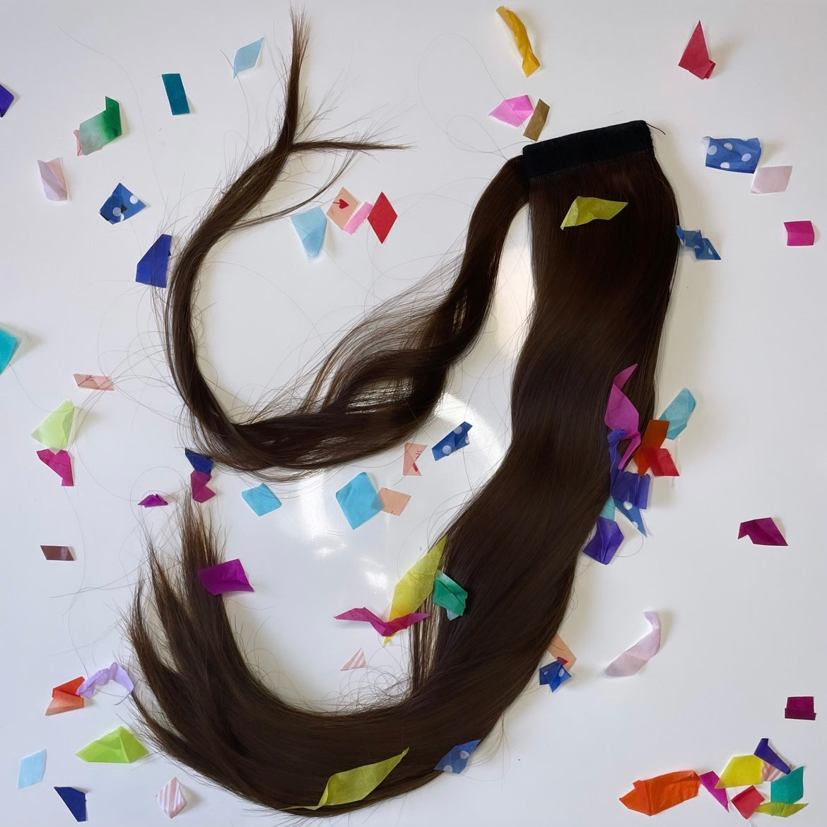 DARK BROWN STRAIGHT PONYTAIL